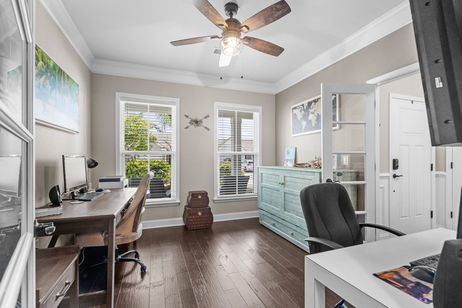 526 Carnaby Loop Photo 43