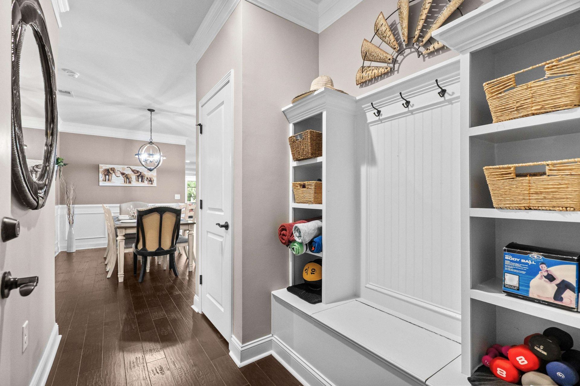 526 Carnaby Loop Photo 45