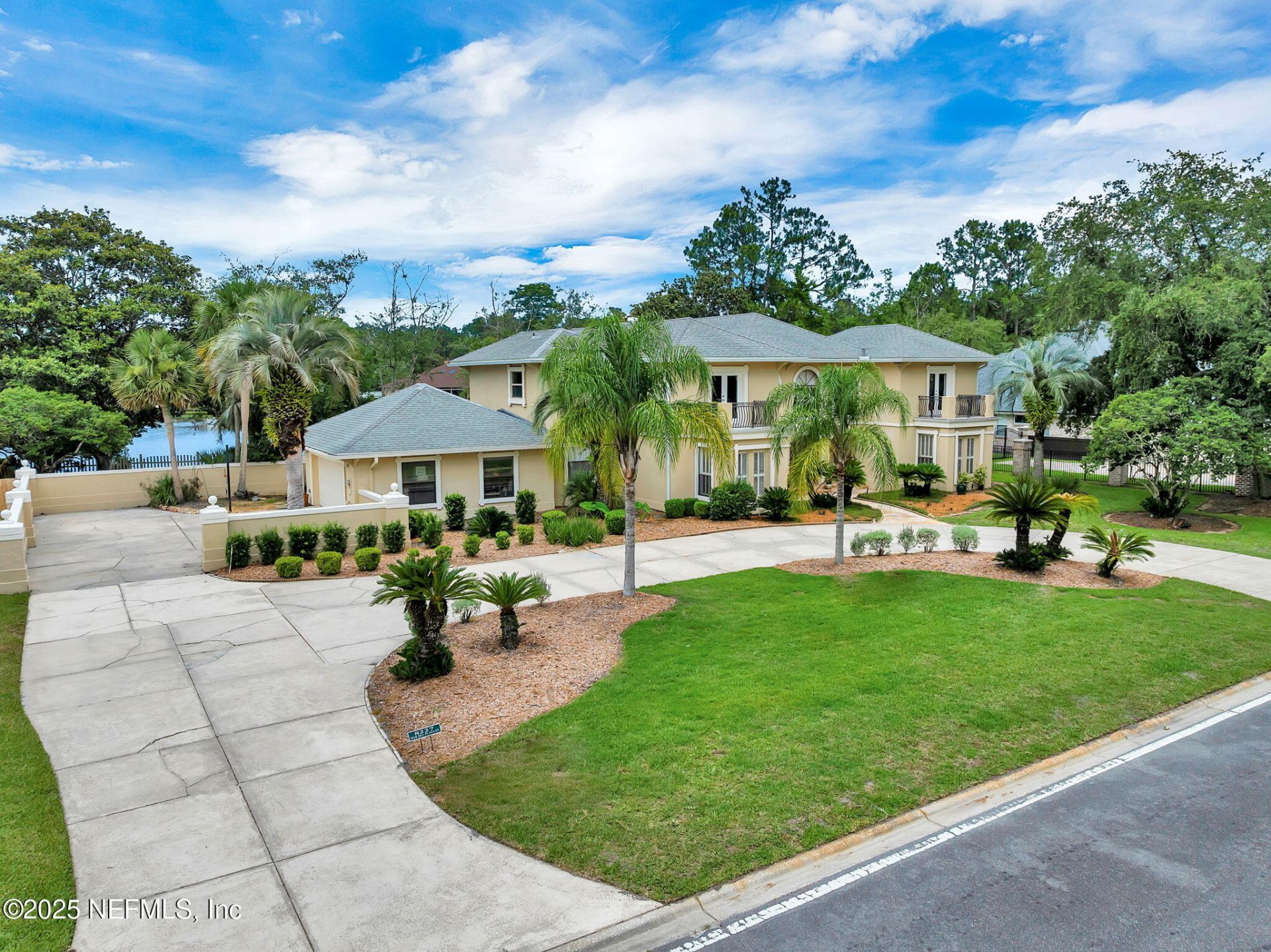 8227 Mar Del Plata Street E, Jacksonville, FL 32256 Photo