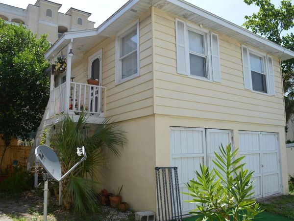 186 11TH Avenue N, Jacksonville Beach, FL 32250