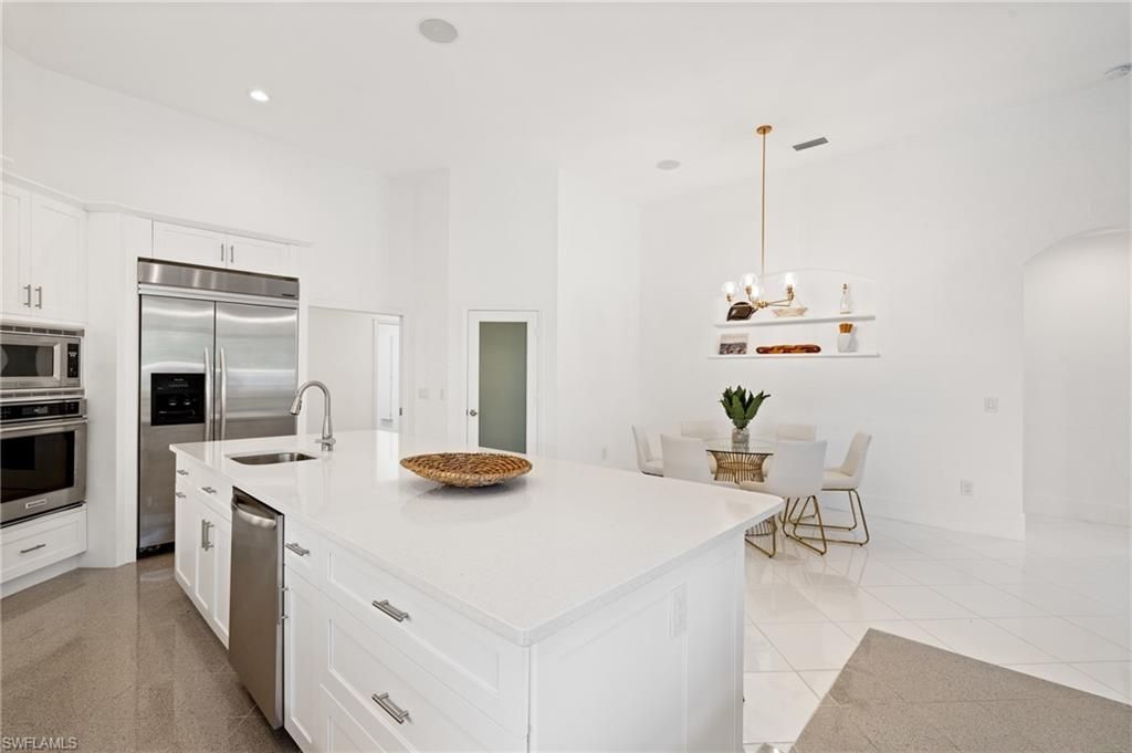 4090 W Gulf Dr, Sanibel, FL 33957 Photo