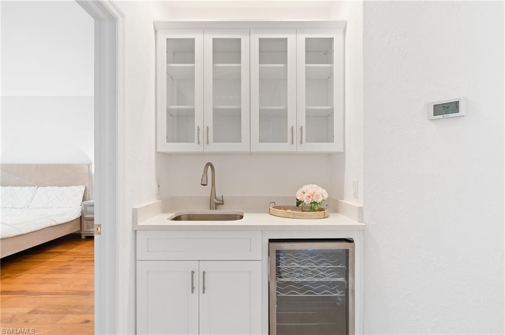 4090 W Gulf Dr, Sanibel, FL 33957 Photo