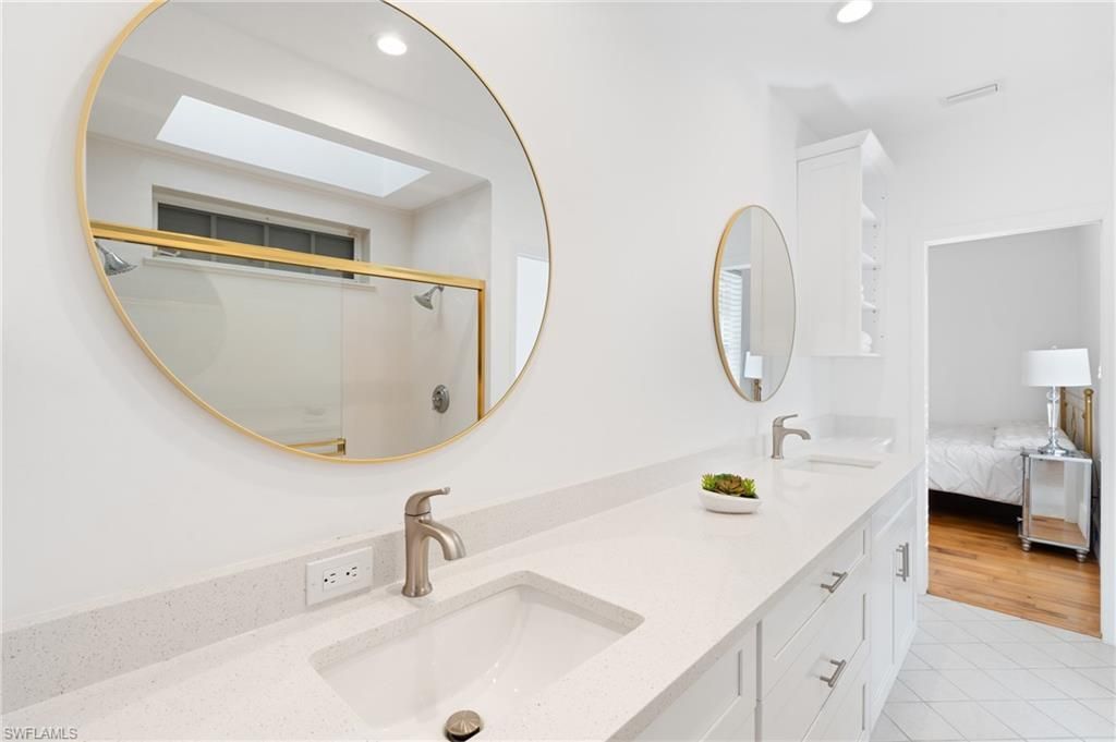 4090 W Gulf Dr, Sanibel, FL 33957 Photo