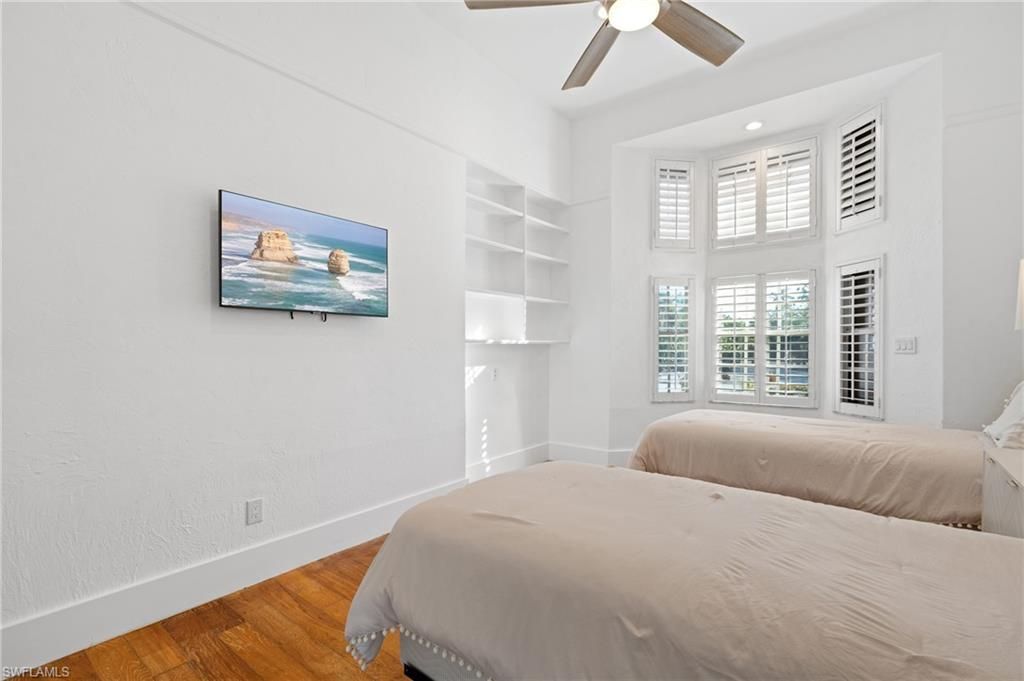 4090 W Gulf Dr, Sanibel, FL 33957 Photo