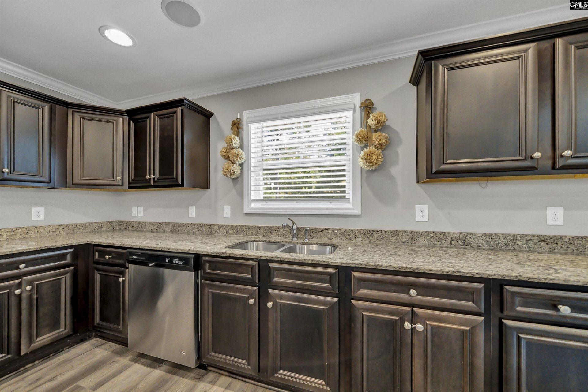 1107 Dawhoo Court Photo 7