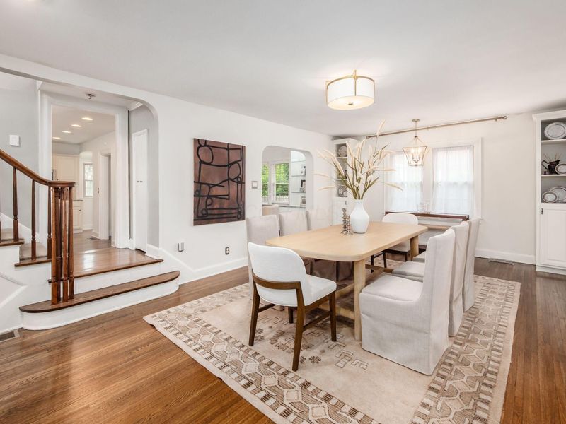 2629 E Broad Street, Columbus, OH 43209 Photo 10