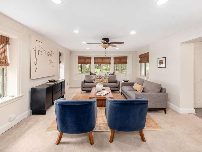 2629 E Broad Street, Columbus, OH 43209 Photo 13