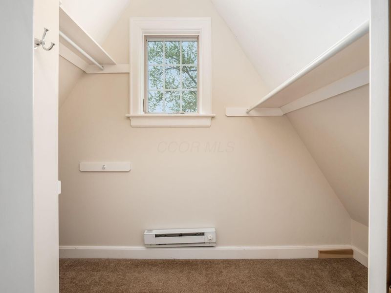 2629 E Broad Street, Columbus, OH 43209 Photo 21