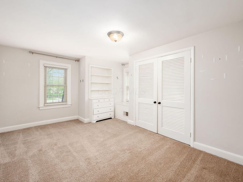 2629 E Broad Street, Columbus, OH 43209 Photo 23