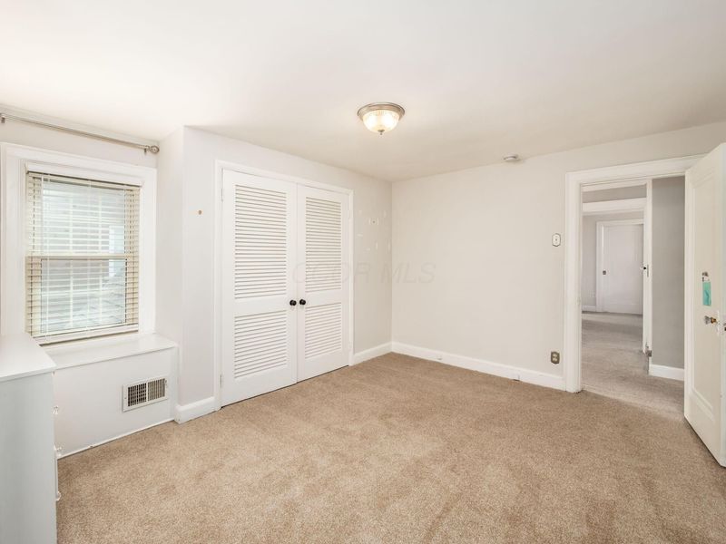 2629 E Broad Street, Columbus, OH 43209 Photo 26