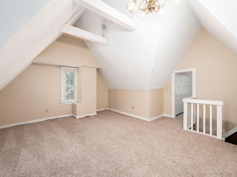 2629 E Broad Street, Columbus, OH 43209 Photo 32