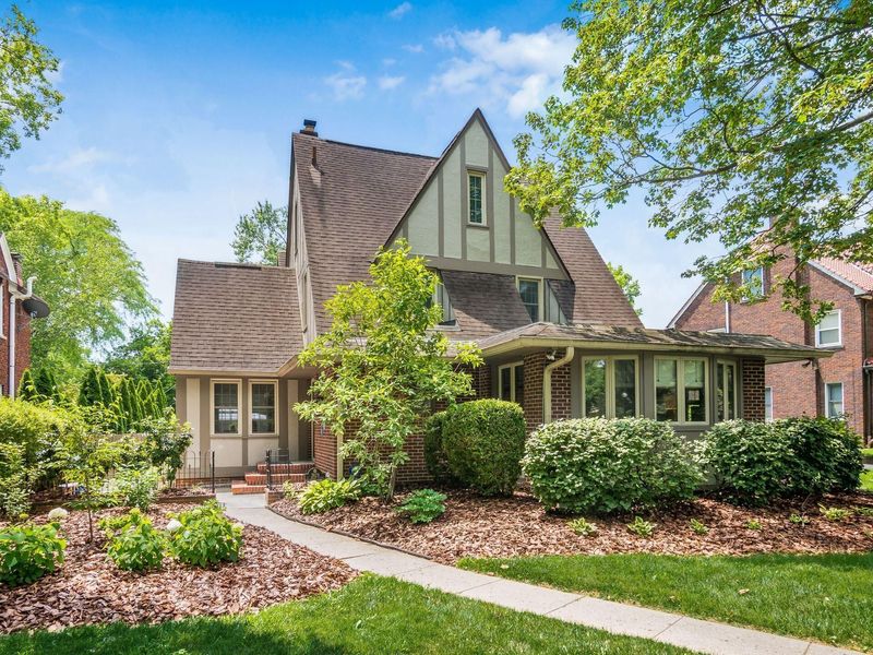 2629 E Broad Street, Columbus, OH 43209 Photo 51