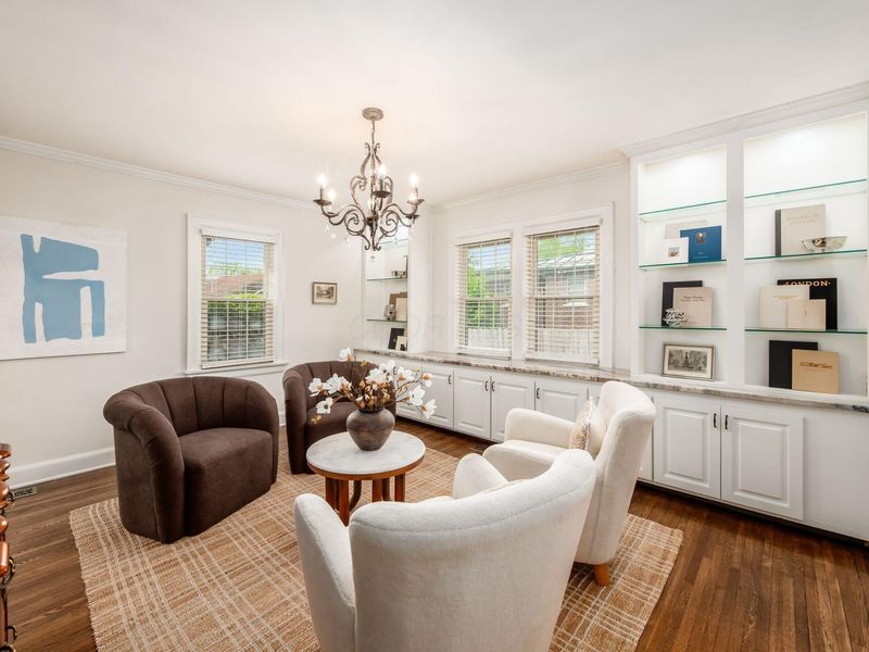 2629 E Broad Street, Columbus, OH 43209 Photo 6