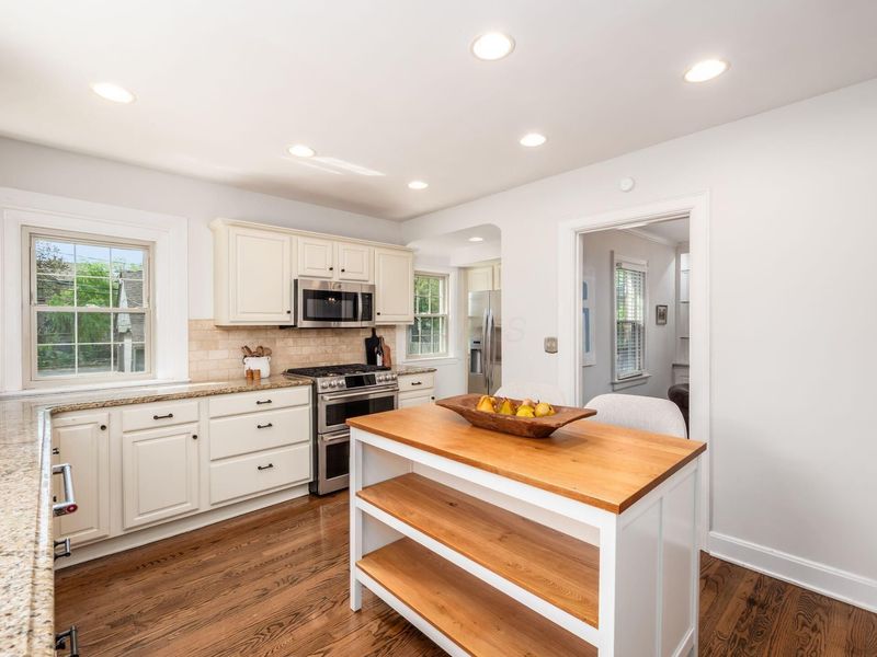 2629 E Broad Street, Columbus, OH 43209 Photo 7