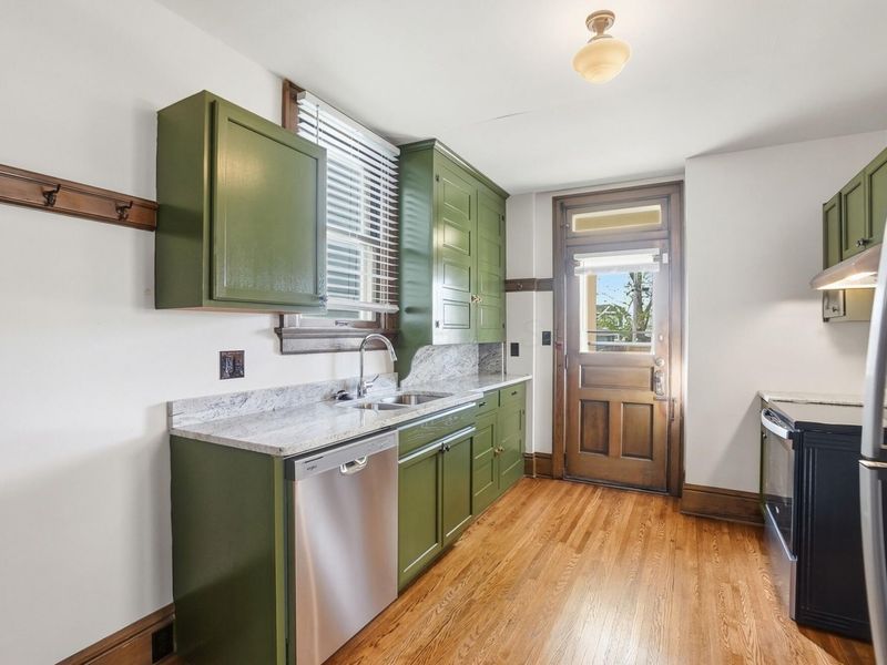 667 E Columbus Street, Columbus, OH 43206 Photo 14