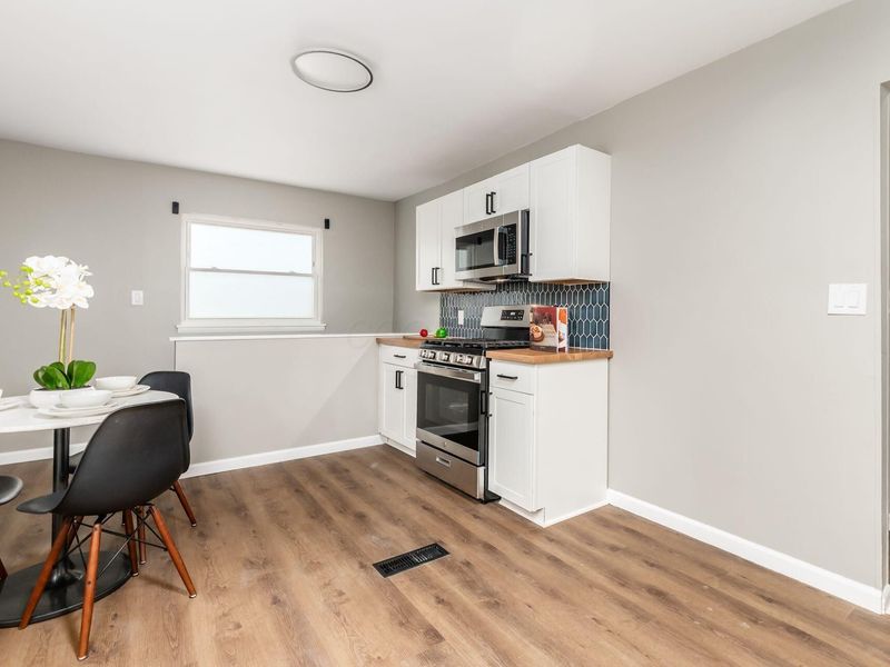 2306 Ward Road, Columbus, OH 43224 Photo 11