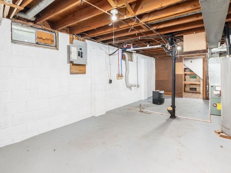 2306 Ward Road, Columbus, OH 43224 Photo 25