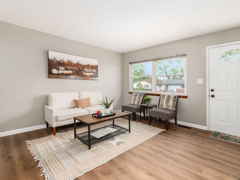 2306 Ward Road, Columbus, OH 43224 Photo 4