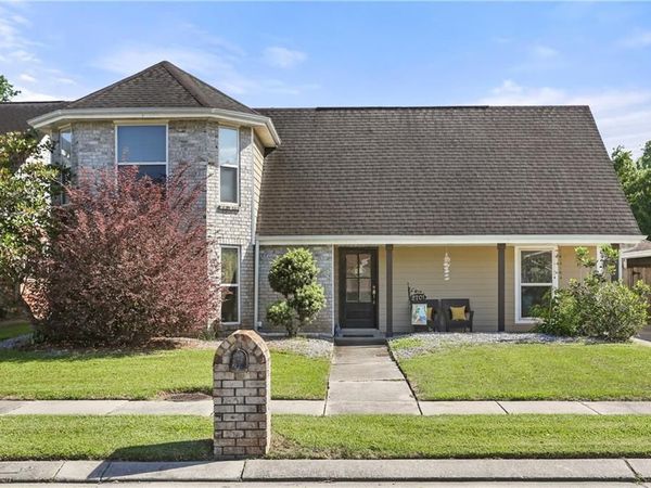 2701 S LAKE Boulevard, Violet, LA 70092