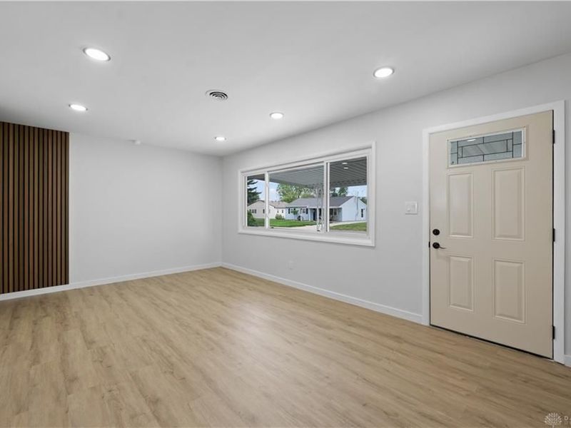 1636 Pence Place, Riverside, OH 45432 Photo 10