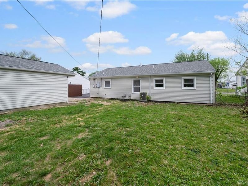 1636 Pence Place, Riverside, OH 45432 Photo 27