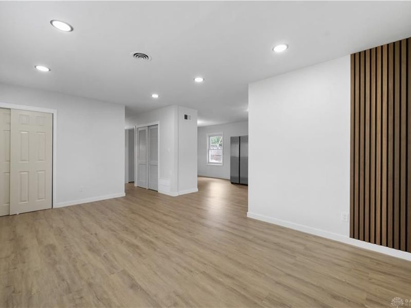 1636 Pence Place, Riverside, OH 45432 Photo 7