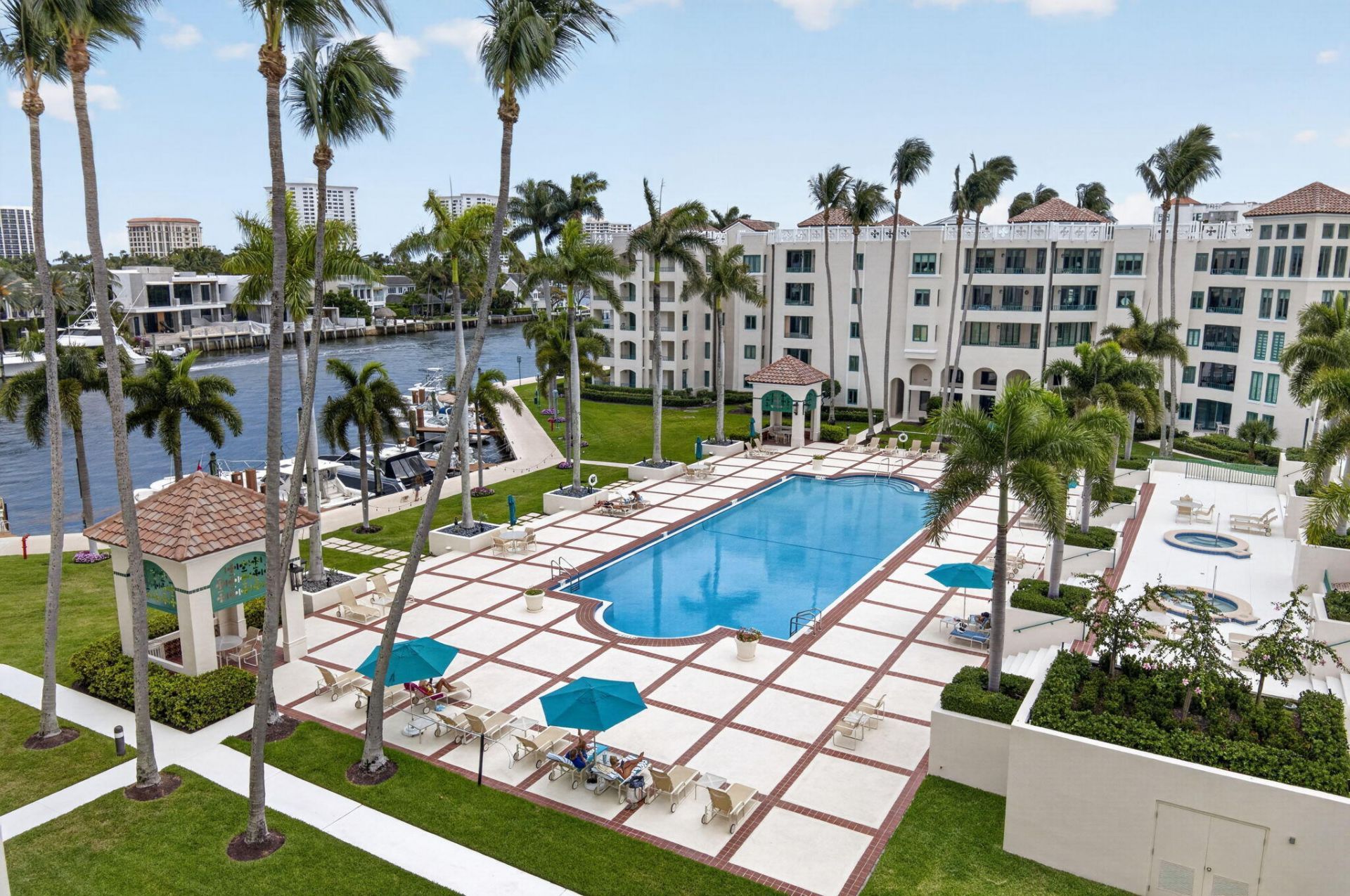 100 SE 5th Avenue, Unit Ph 7, Boca Raton, FL 33432 Photo