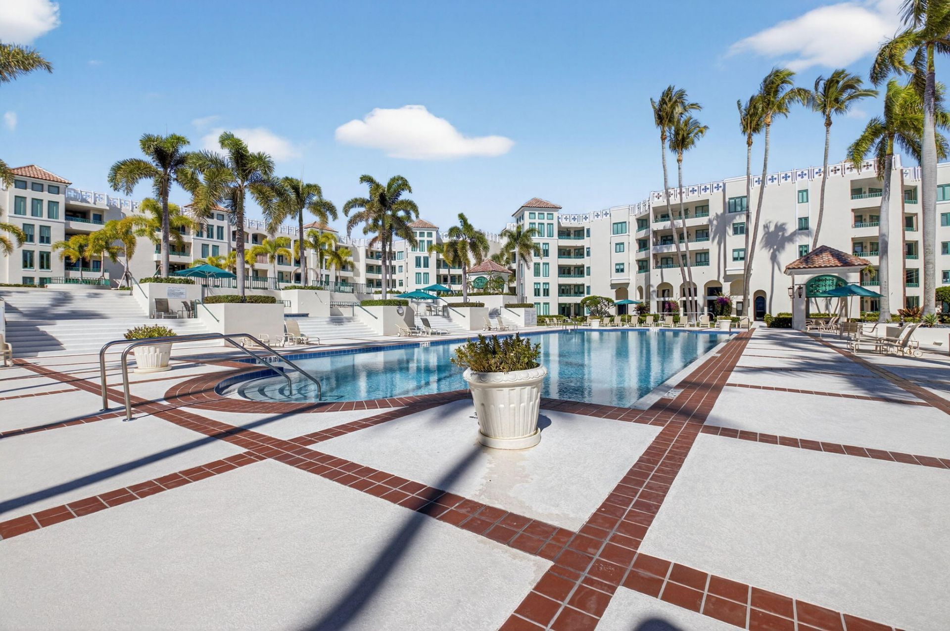 100 SE 5th Avenue, Unit Ph 7, Boca Raton, FL 33432 Photo