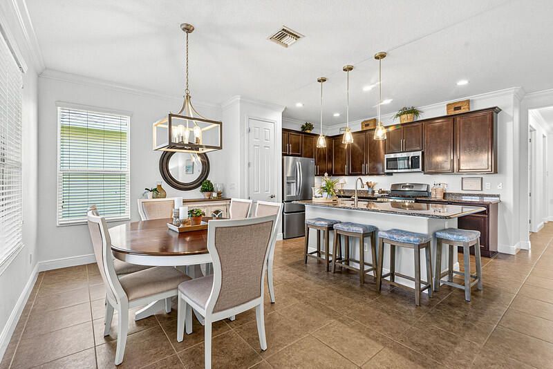 11784 SW Mountain Ash Circle Sw, Port Saint Lucie, FL 34987 Photo