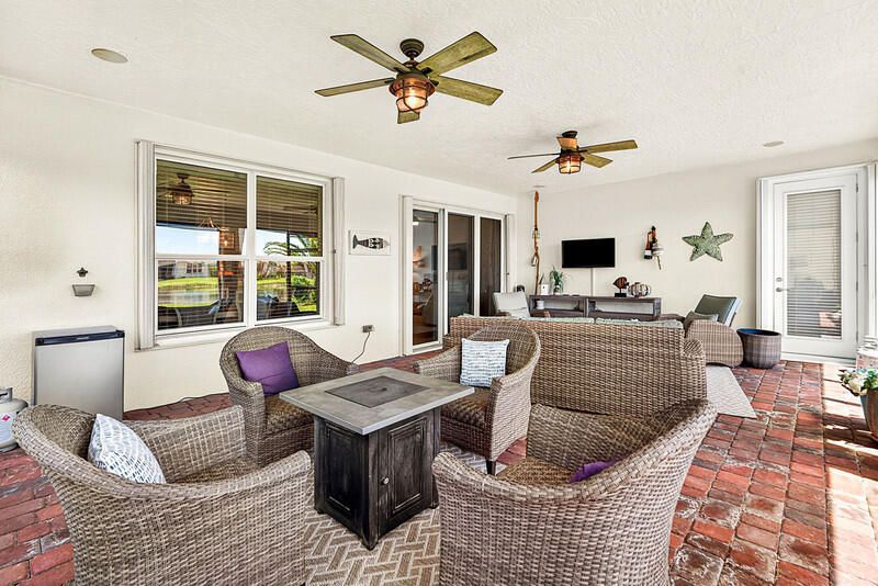 11784 SW Mountain Ash Circle Sw, Port Saint Lucie, FL 34987 Photo