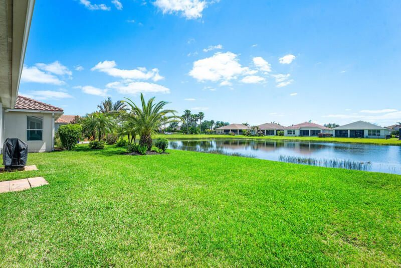 11784 SW Mountain Ash Circle Sw, Port Saint Lucie, FL 34987 Photo