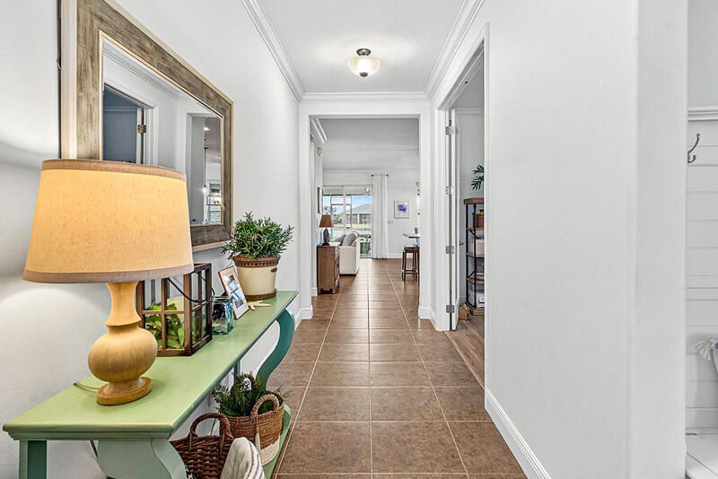 11784 SW Mountain Ash Circle Sw, Port Saint Lucie, FL 34987 Photo