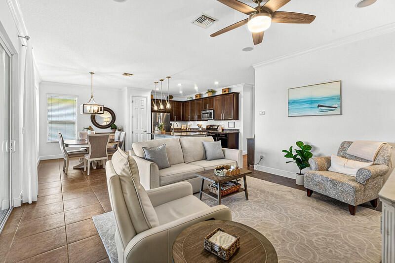 11784 SW Mountain Ash Circle Sw, Port Saint Lucie, FL 34987 Photo