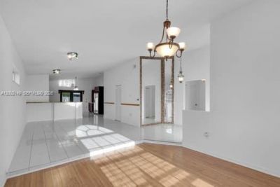 7503 W 34th Ln, Hialeah, FL 33018 Photo