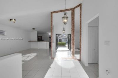 7503 W 34th Ln, Hialeah, FL 33018 Photo