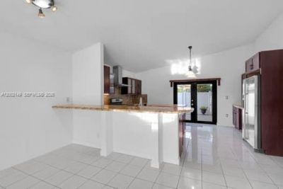 7503 W 34th Ln, Hialeah, FL 33018 Photo