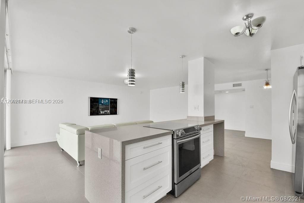 18041 Biscayne Blvd, Unit 801, Aventura, FL 33160 Photo