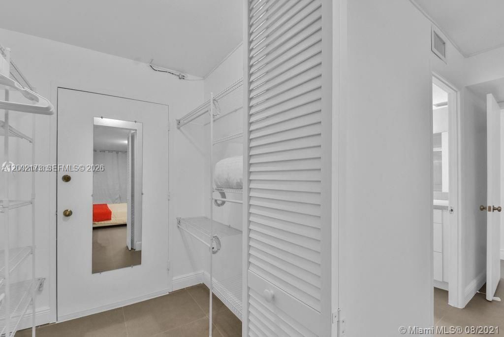 18041 Biscayne Blvd, Unit 801, Aventura, FL 33160 Photo