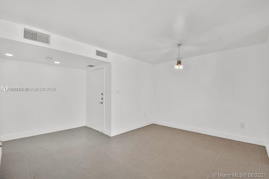 18041 Biscayne Blvd, Unit 801, Aventura, FL 33160 Photo