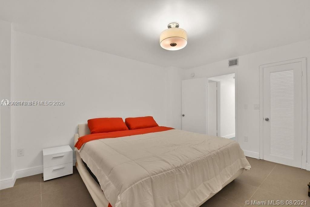 18041 Biscayne Blvd, Unit 801, Aventura, FL 33160 Photo