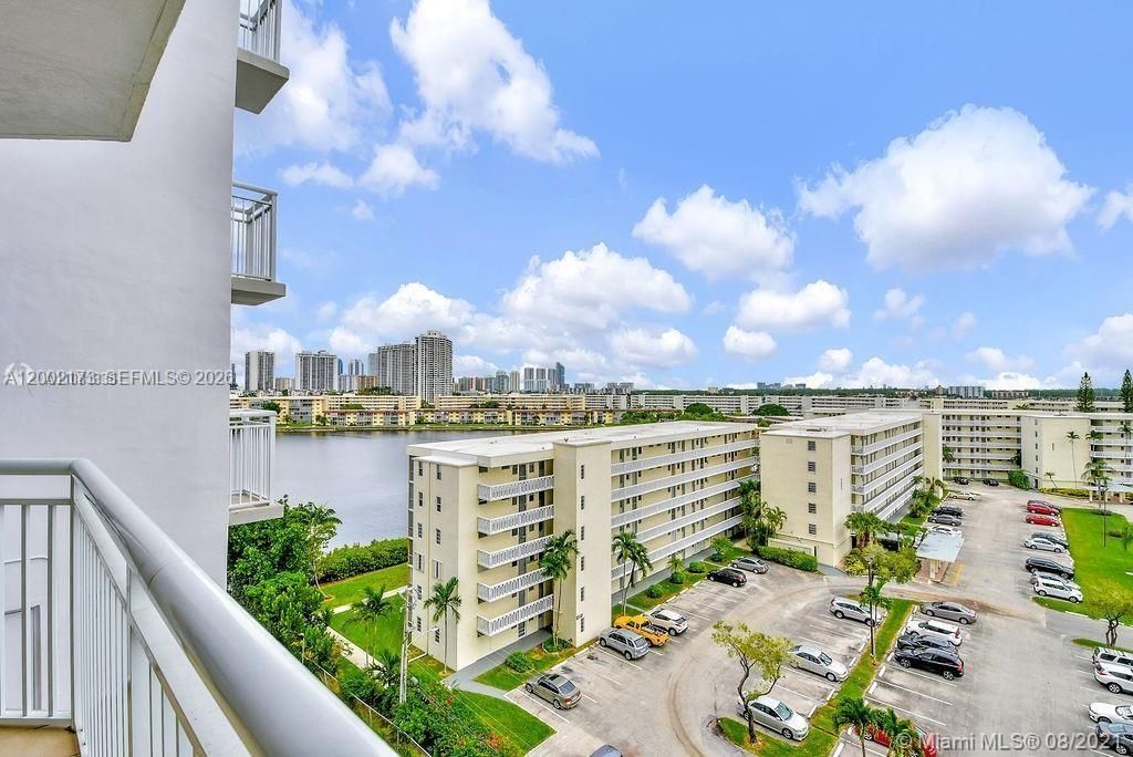 18041 Biscayne Blvd, Unit 801, Aventura, FL 33160 Photo