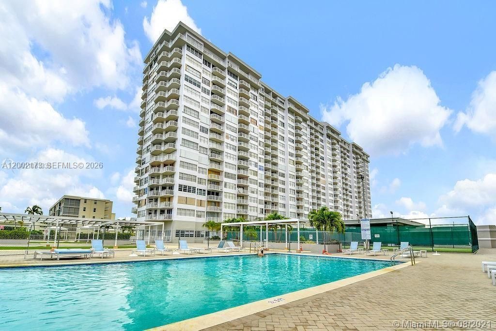 18041 Biscayne Blvd, Unit 801, Aventura, FL 33160 Photo