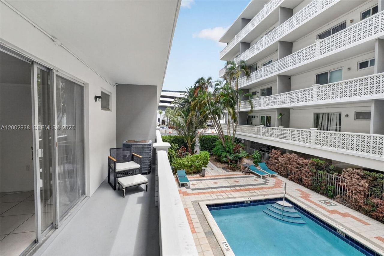 1620 West Ave, Unit 204, Miami Beach, FL 33139 Photo
