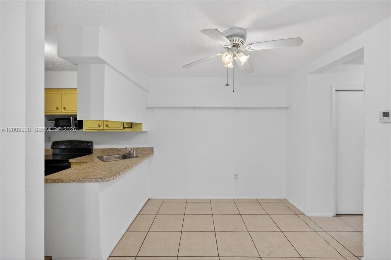 1620 West Ave, Unit 204, Miami Beach, FL 33139 Photo