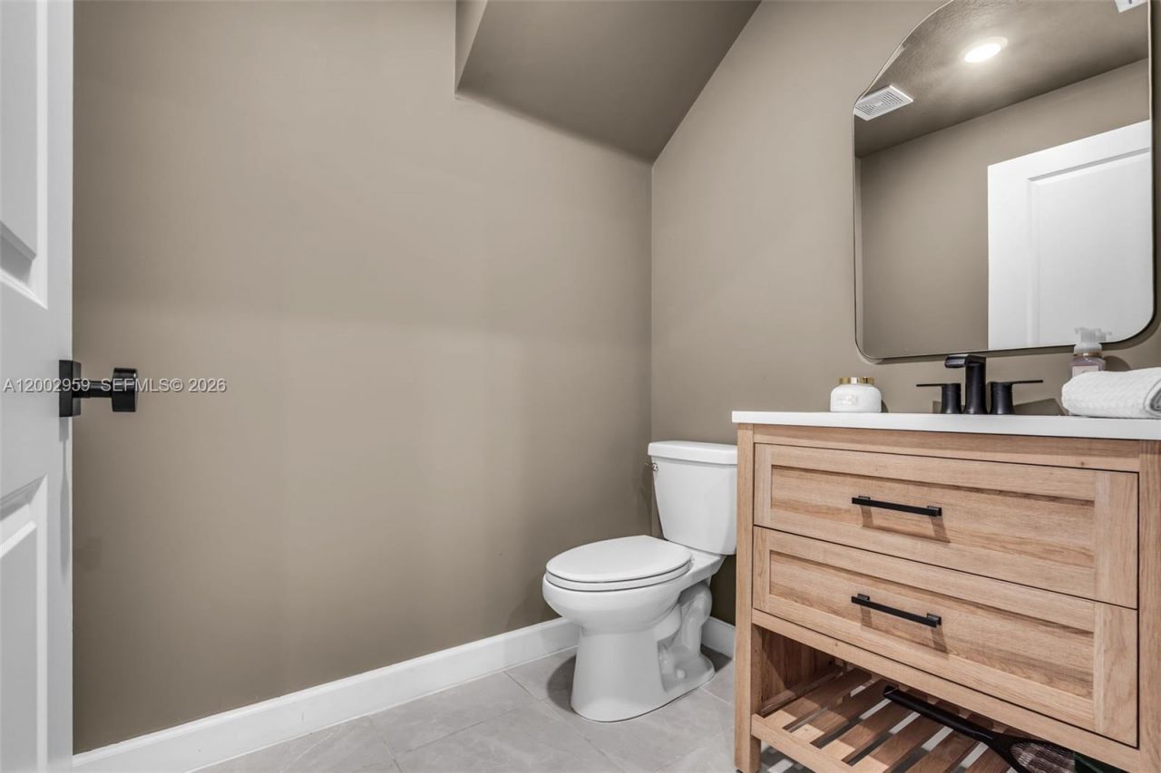 12586 NW 22nd Pl, Miami, FL 33167 Photo