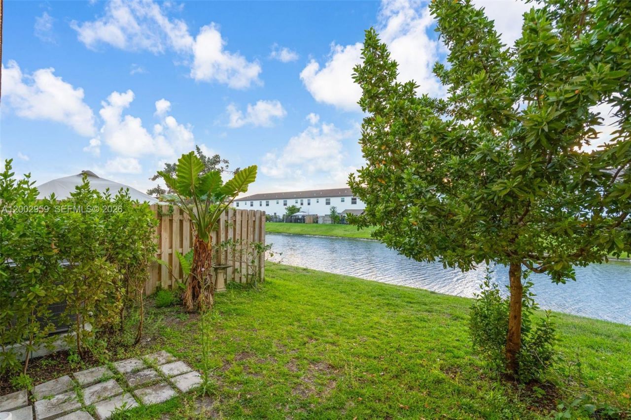 12586 NW 22nd Pl, Miami, FL 33167 Photo