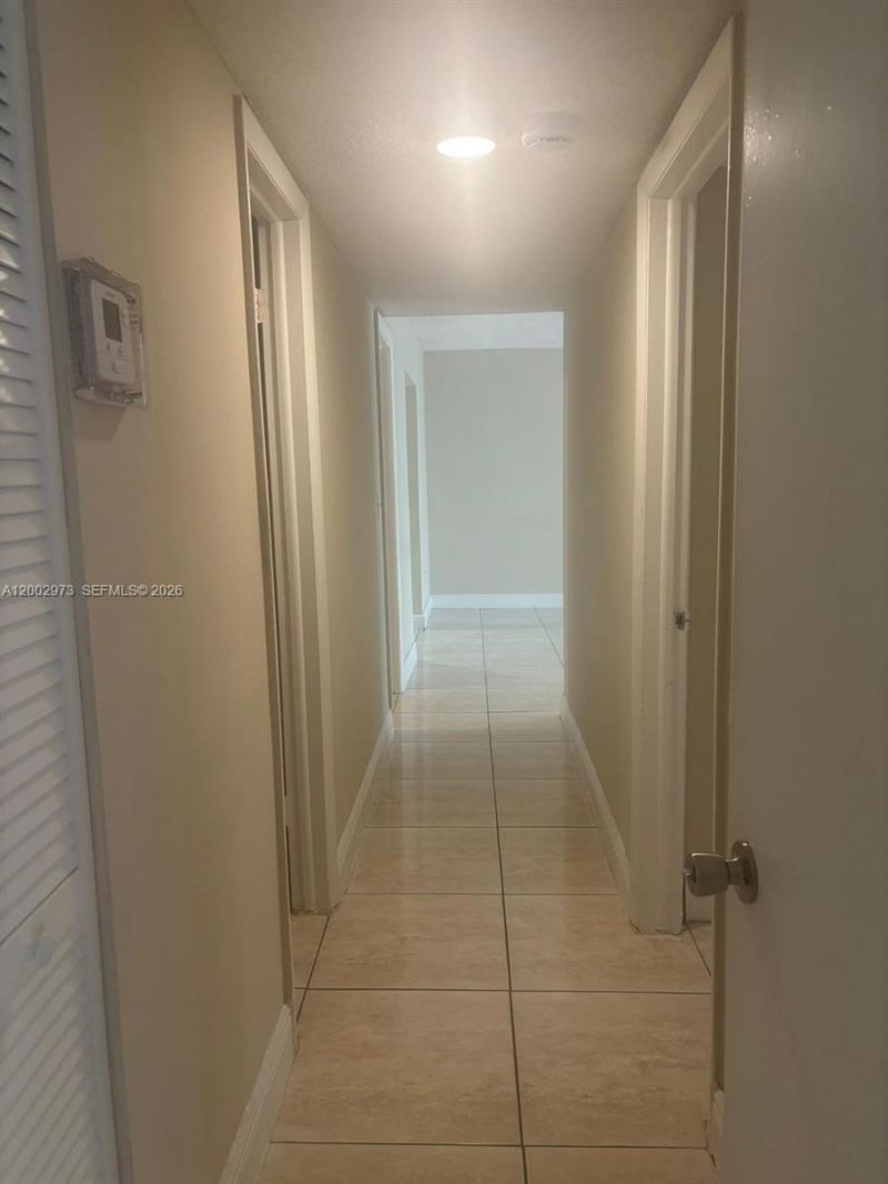 6950 W 6th Ave, Unit 511, Hialeah, FL 33014 Photo