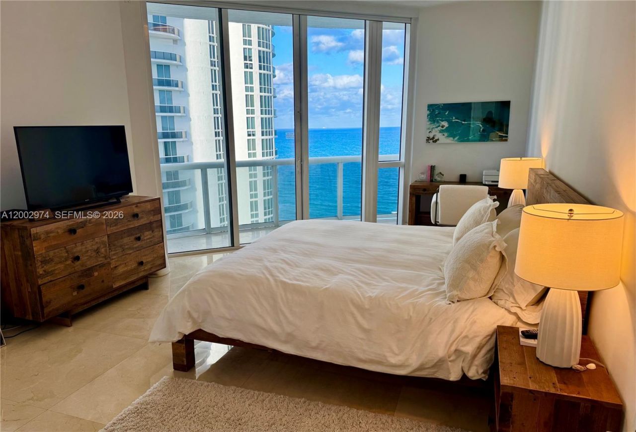 15901 Collins Ave, Unit 1804, Sunny Isles Beach, FL 33160 Photo