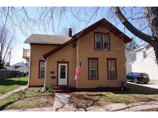 428 N Farwell Street, Eau Claire, WI 54703