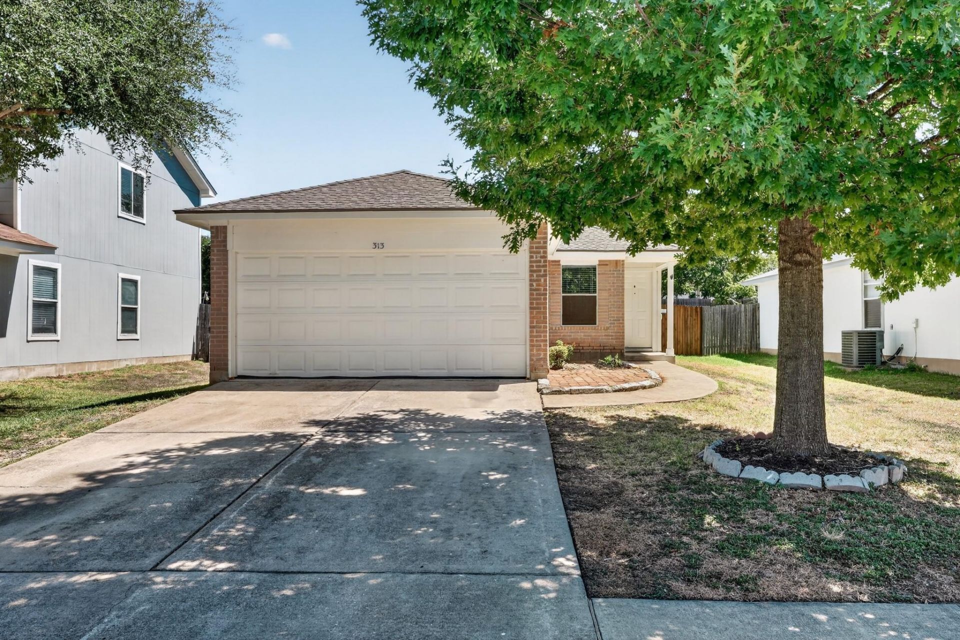 313 Avalanche Ave, Georgetown, TX 78626 Main Photo